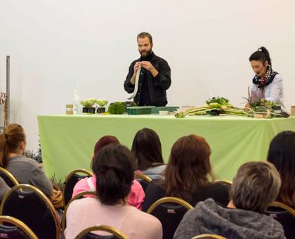Dušičky - seminář 2017 - Vlaďka Zezulová a Tamas Vigh