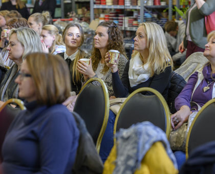 Vánoční seminář 2019 - Viola Zeithamlová a Lucie Kulmanová